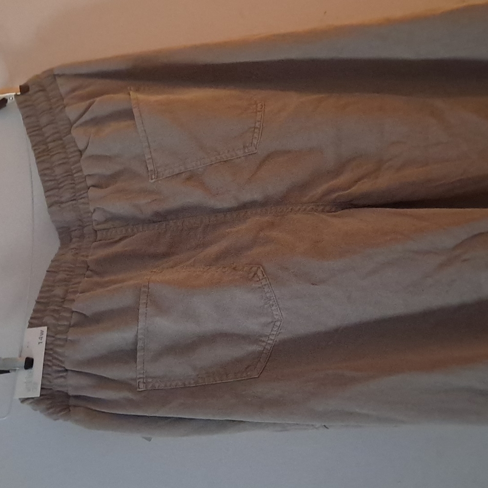 Weekender crop 14w
